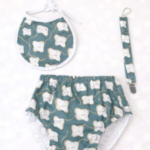Conjunto babero braguita cubrepañal y chupetero pez manta 6/9 meses