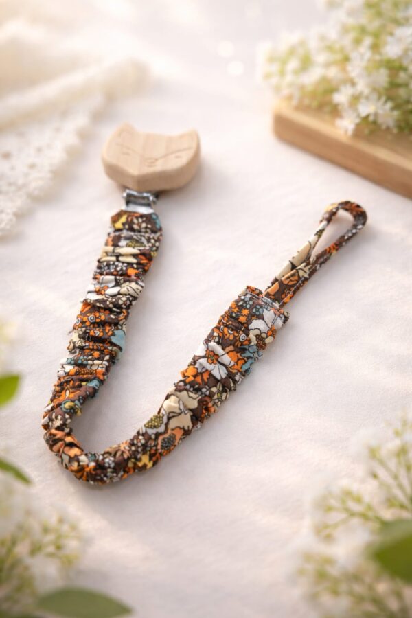 Chupetero Floral Vintage con  Clip de Zorro